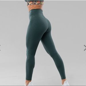 Shefit boss leggings medium